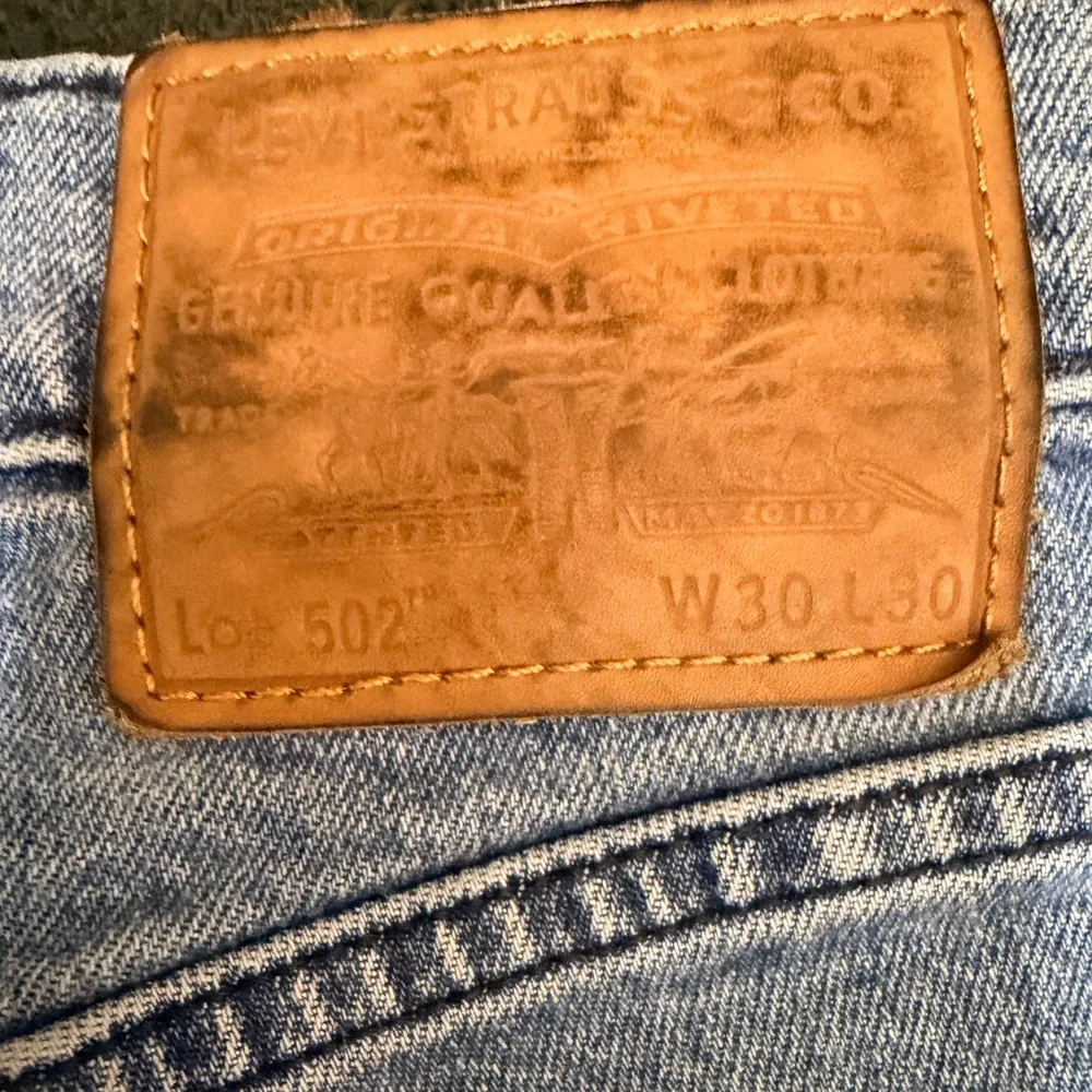 Levi’s 502™ Regular Taper Jeans | Big E Red Tab | W30 L30